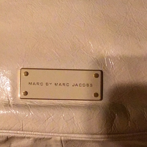 Marc Jacobs Handbag - Picture 3 of 4